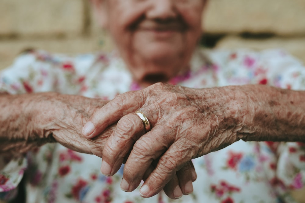How Are Wireless Nurse Call Systems Used In Nursing Homes?