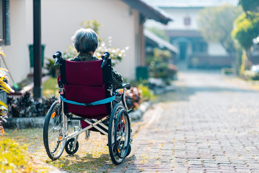 Benefits of Portable Nurse Call System In Psychiatric Hospitals